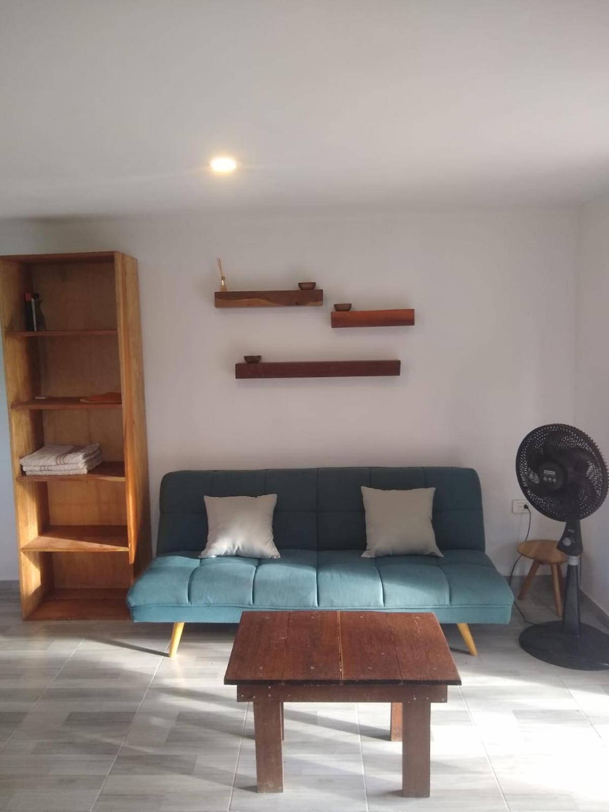 Tayrona Juancho'S House Hostel & Coworking Los Naranjos Exterior foto