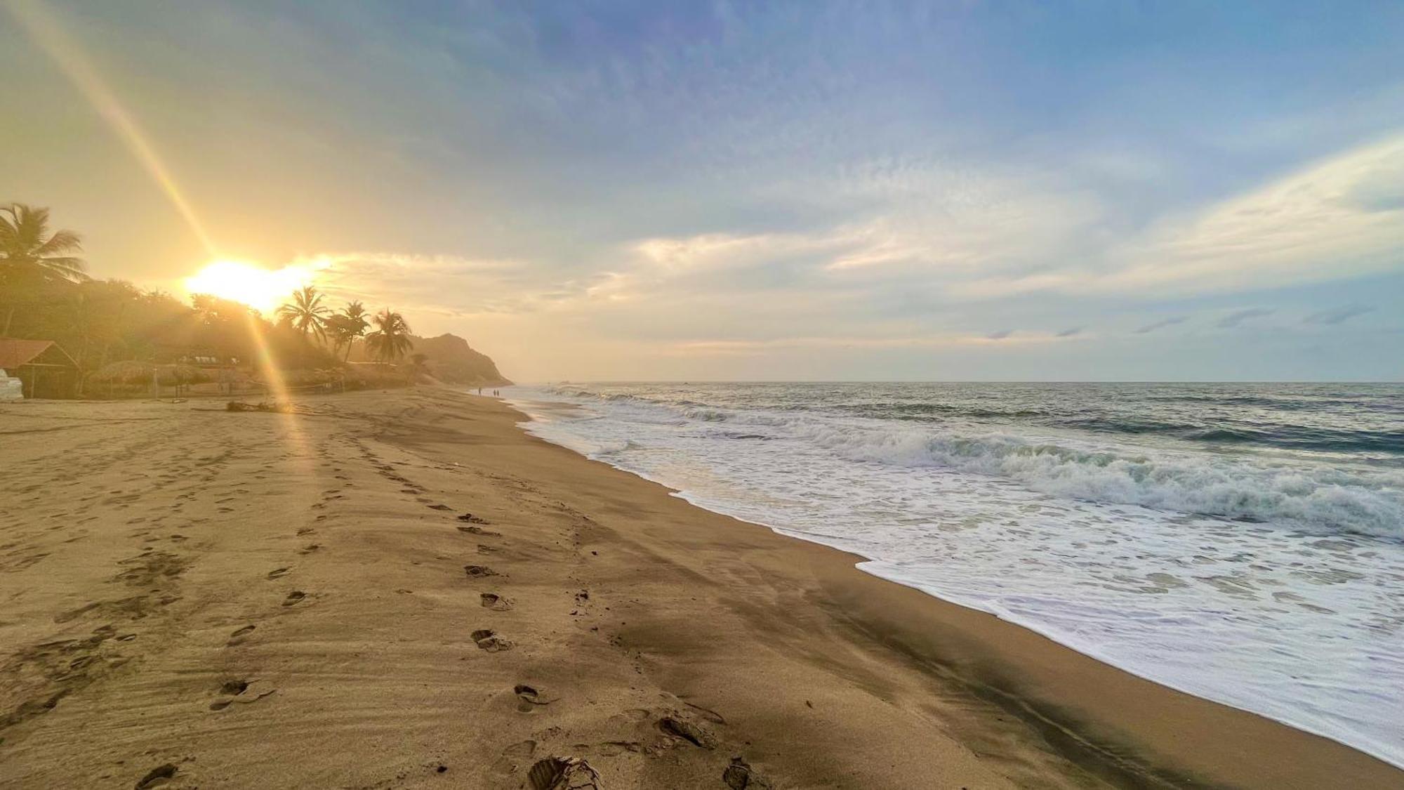 Tayrona Juancho'S House Hostel & Coworking Los Naranjos Exterior foto